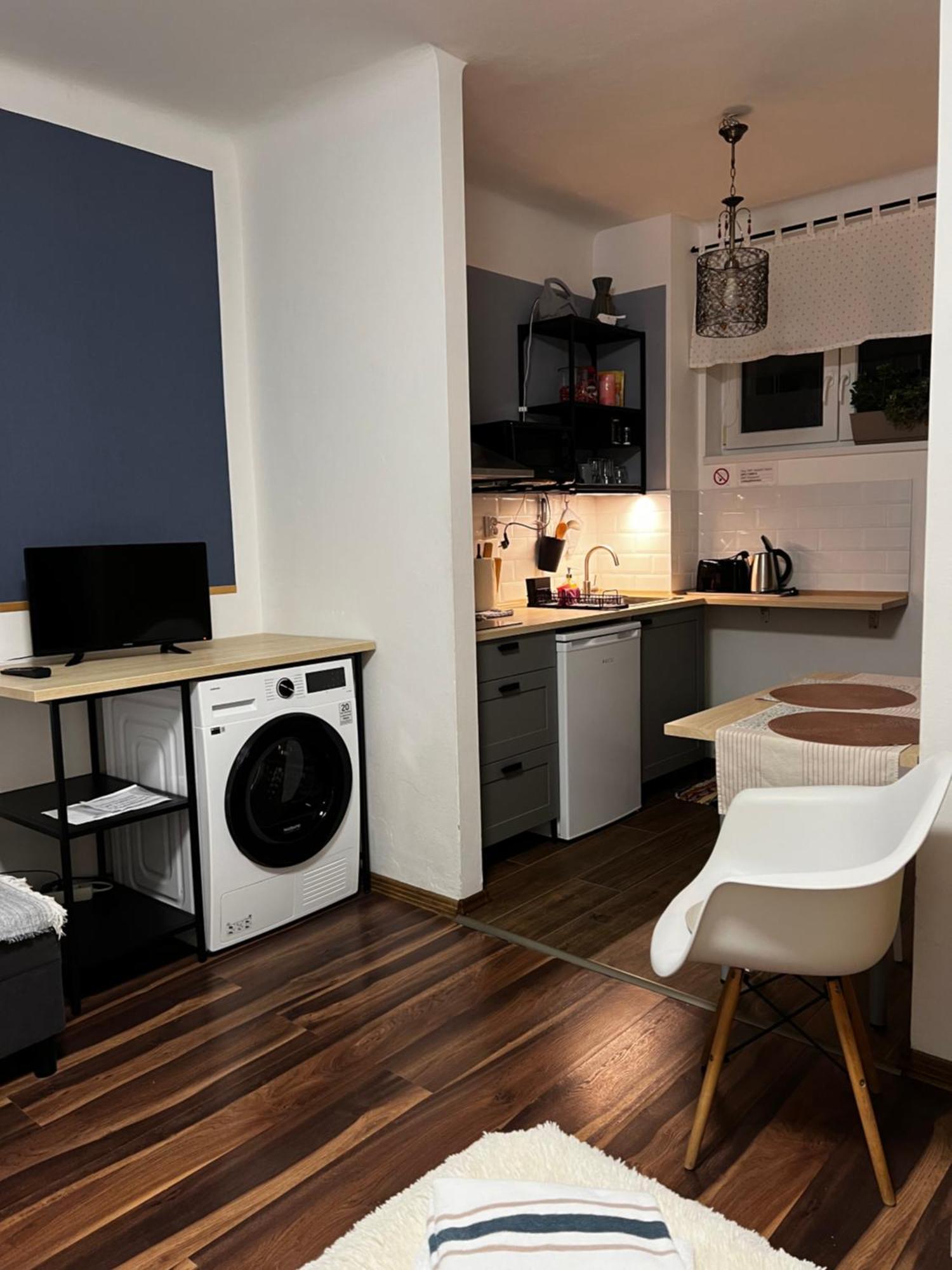 Utesene Apartmany - Bratislava - Trnavske Myto Buitenkant foto